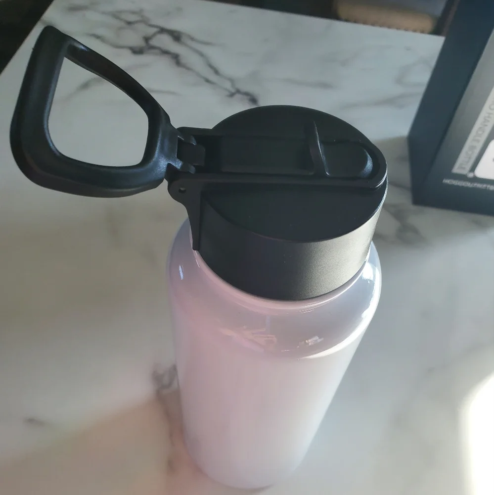 # Gym Life 32oz Hydro Handle Bottle 💜sale